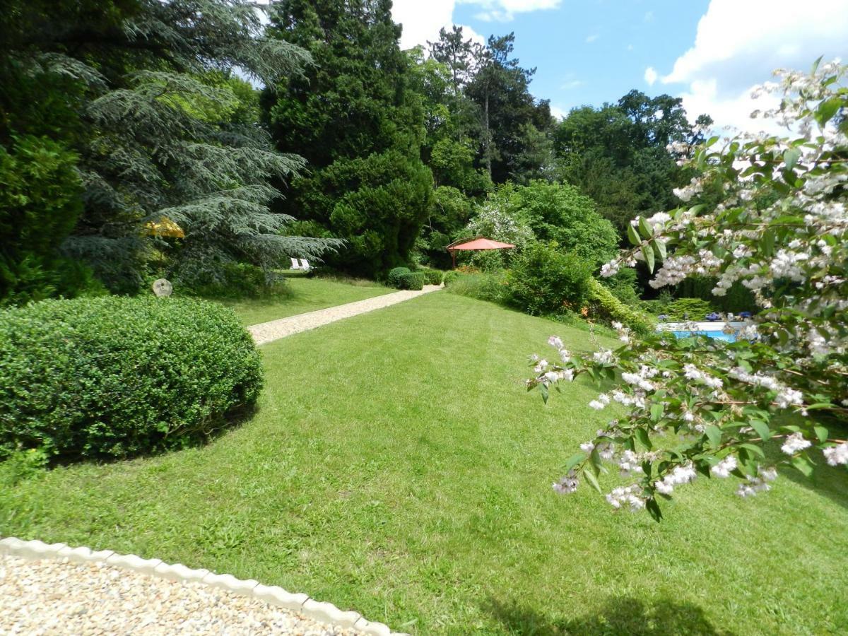 Manoir Des Cavaliers - 3* Chantilly